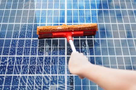 Maximizing Energy Production and Cost Savings with Commercial Solar Panel Cleaning