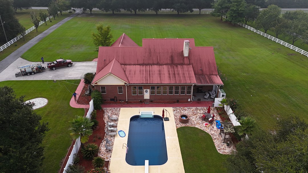 METAL ROOF CLEANING IN GUYTON